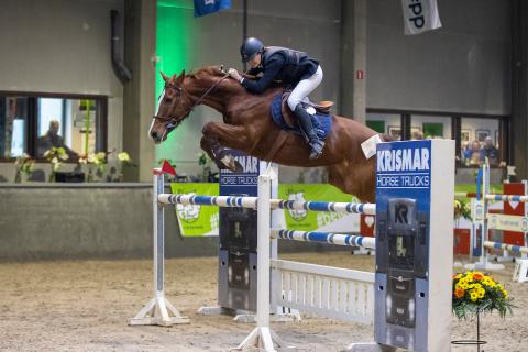 Auri Callewaert met V de Vie winnaars klasse Midden 