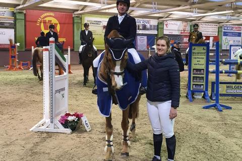 Stef Brosens wint de klasse Midden 