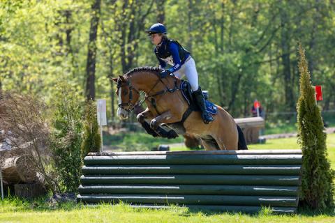 Lise Veraghtert wint reeks 4